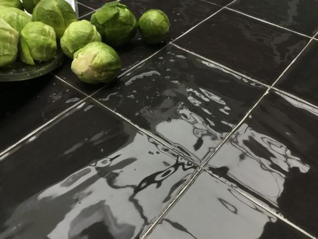 ATELIER Noir - GLOSSY 10x10