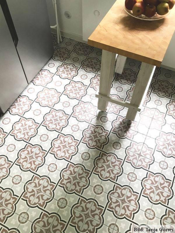 La Madeleine Flow Marron 20X20